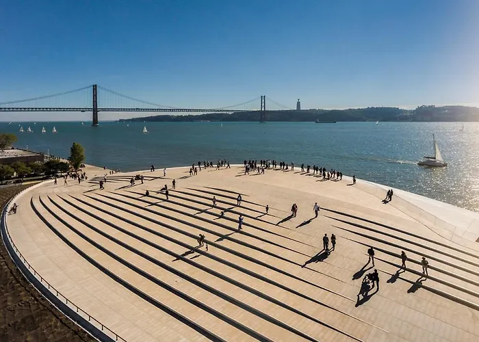 Typical Portuguese In Sao Bento Appartamento Lisbona