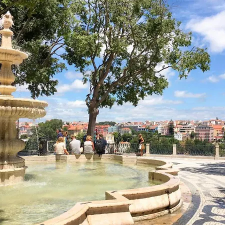 Typical Portuguese In Sao Bento Apartament *